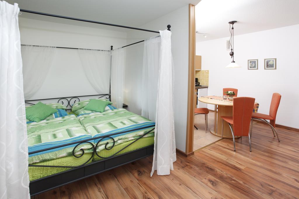 Ferienwohnung Inge Steinruecken Winterberg Kamer foto